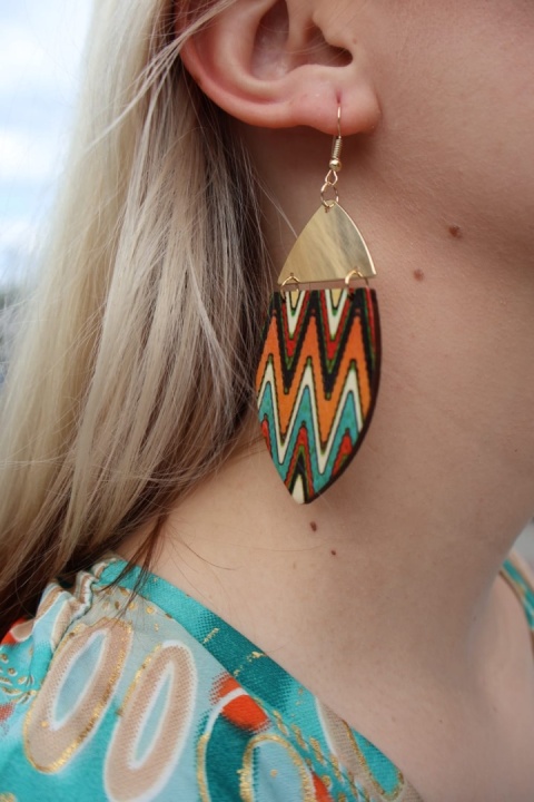 Kolczyki wiszące, drewniane, kolorowe, etniczny wzór