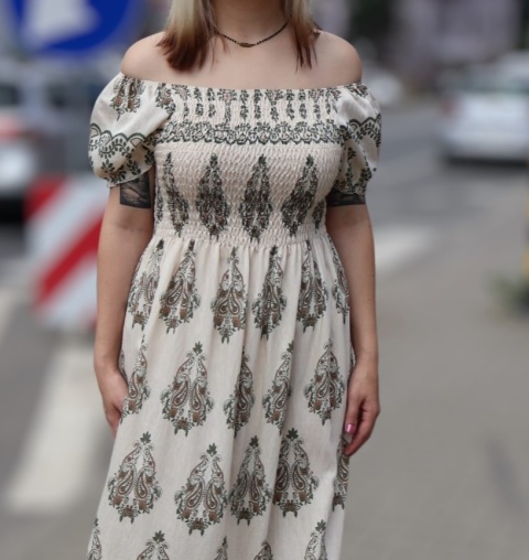 Sukienka maxi hiszpanka, azteckie wzory, krótki rękaw