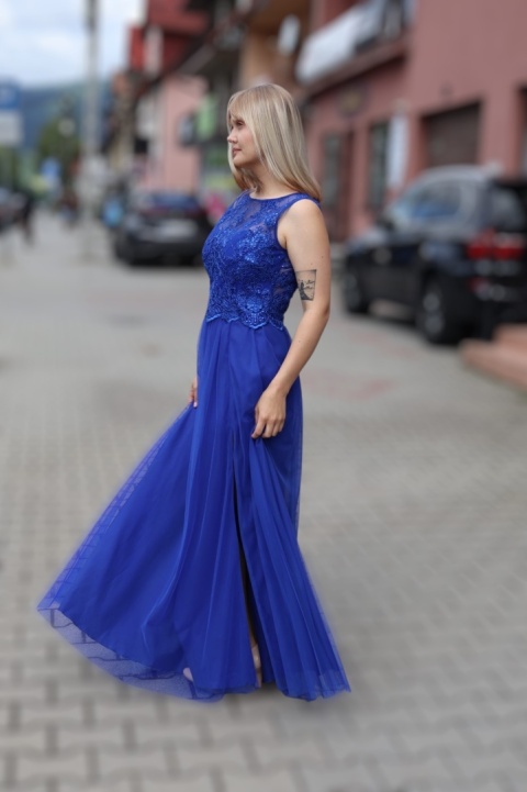 Sukienka wieczorowa długa z rozcięciem, koronka, cekiny, tiul,