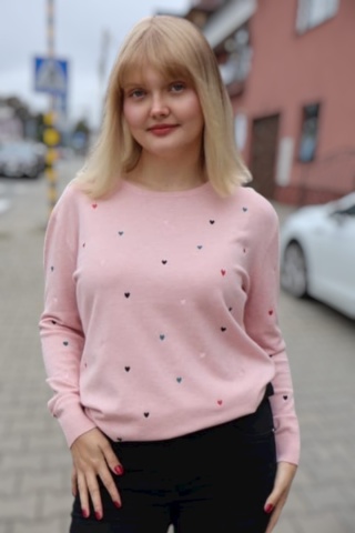 Sweter damski z serduszkami, różowy