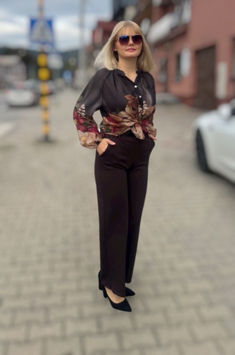 Zwiewna bawełniana koszula z motywem kwiatowym, czarna